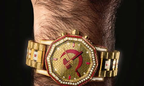 comunista con il rolex|J.